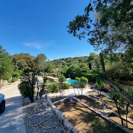 Villa Thais