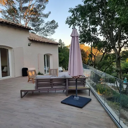 Thais Villa *