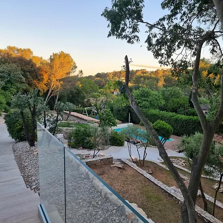 Villa Thais